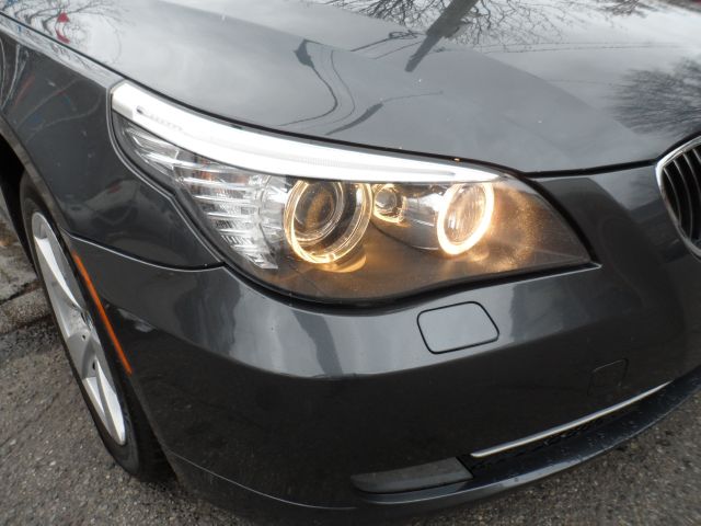 BMW 5 series 2008 photo 65