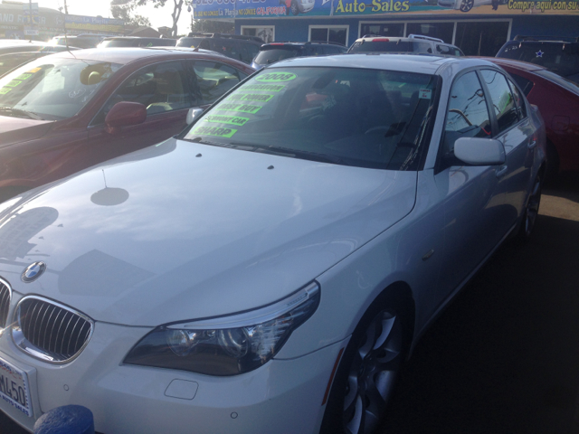 BMW 5 series XLS AWD 4 WD Sedan