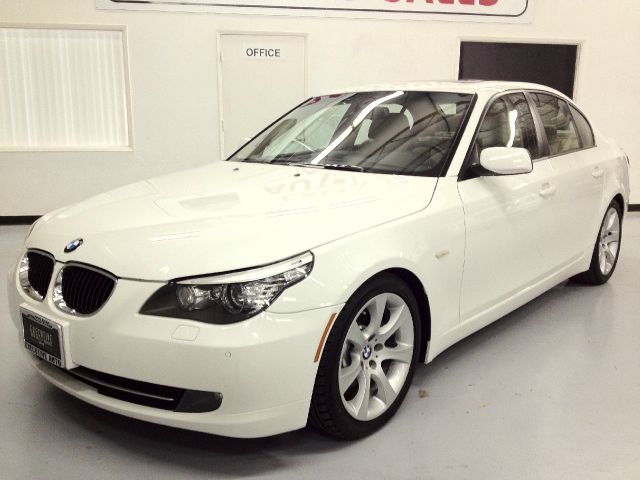 BMW 5 series 2008 photo 1