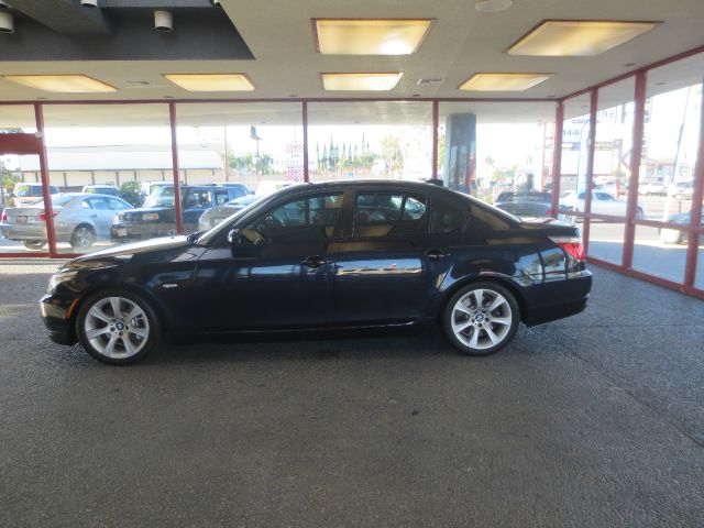 BMW 5 series 2008 photo 4