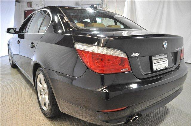 BMW 5 series 2008 photo 3