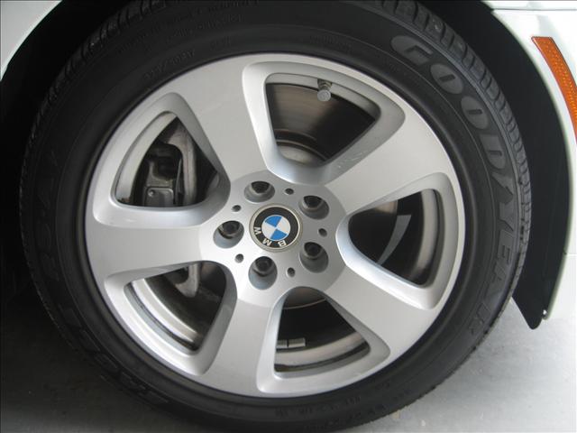 BMW 5 series 2008 photo 4