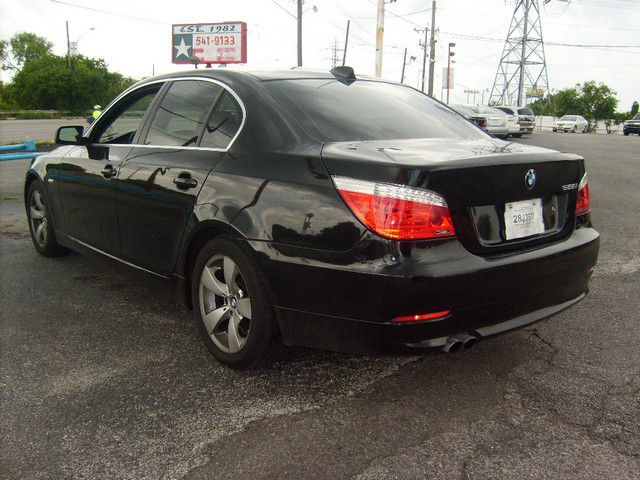 BMW 5 series 2008 photo 3