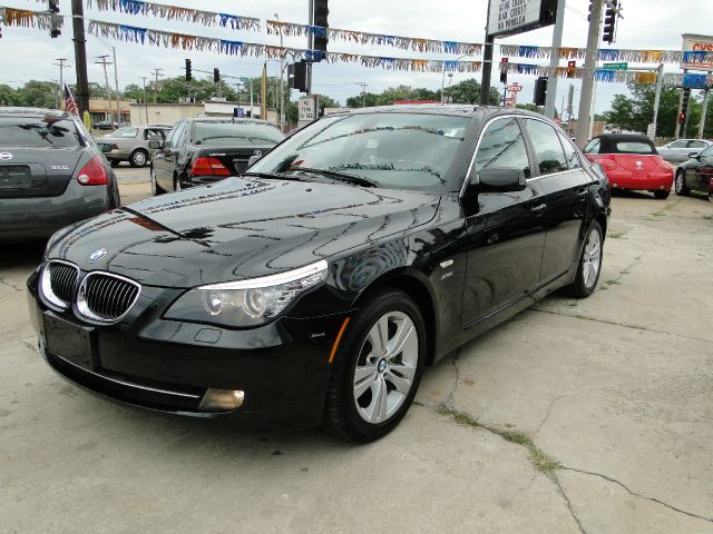 BMW 5 series 2009 photo 2