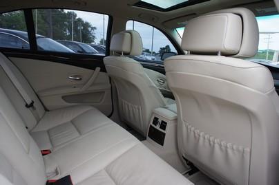 BMW 5 series 2009 photo 1