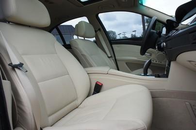 BMW 5 series 2009 photo 23