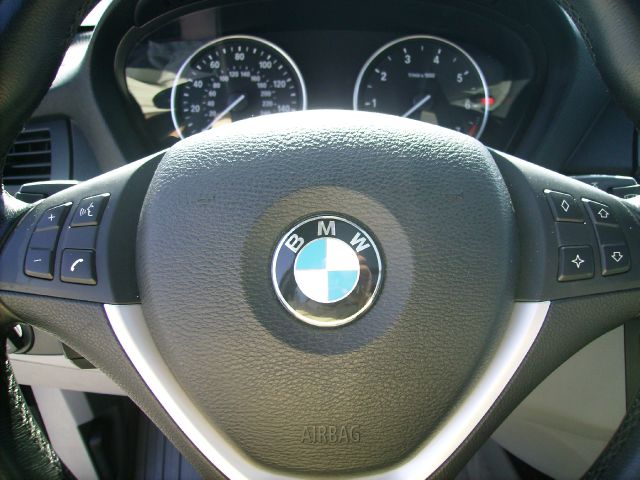 BMW 5 series 2009 photo 4