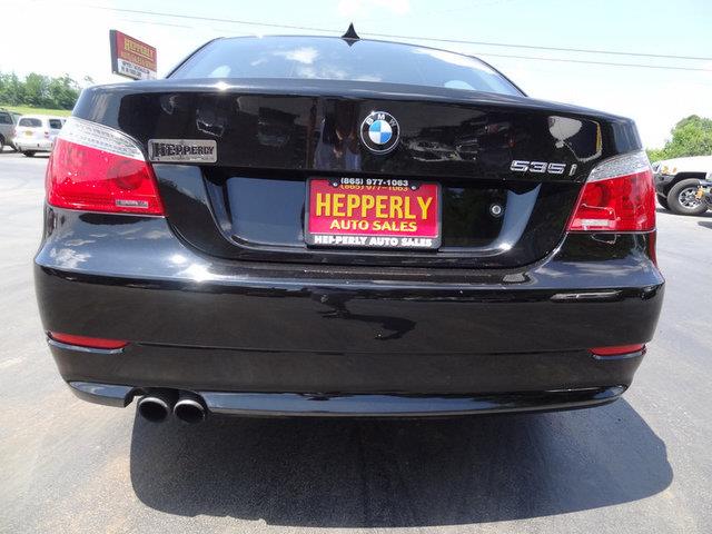 BMW 5 series 2009 photo 1