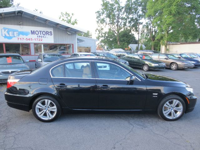 BMW 5 series 2009 photo 4