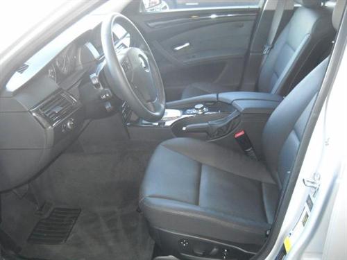 BMW 5 series 2010 photo 5