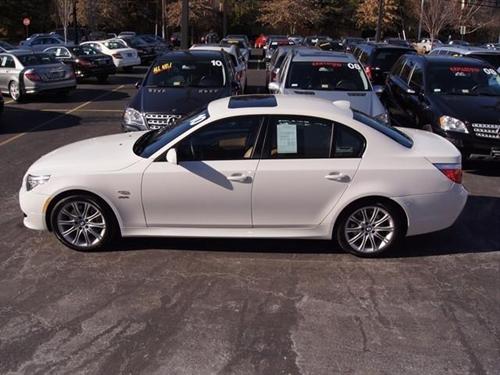 BMW 5 series 2010 photo 5