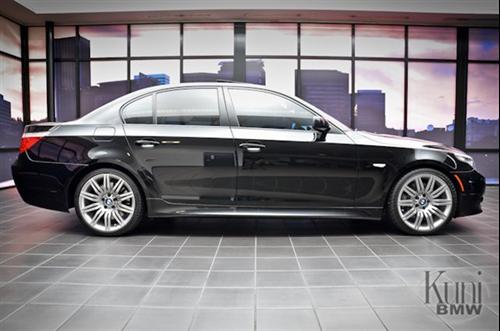 BMW 5 series 2010 photo 4