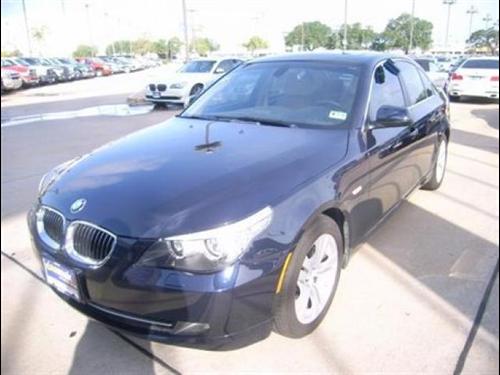BMW 5 series 2010 photo 1