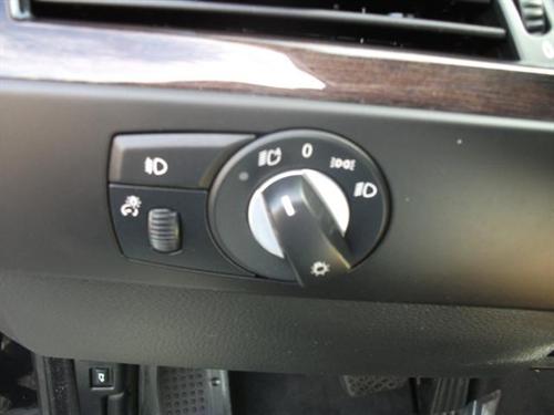 BMW 5 series 2010 photo 2