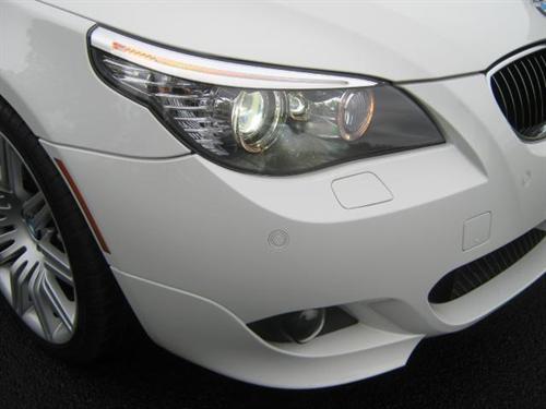 BMW 5 series 2010 photo 5