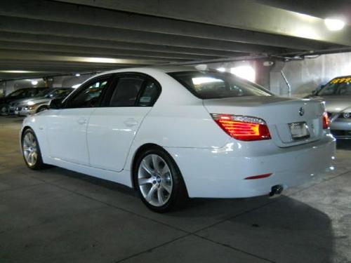 BMW 5 series 2010 photo 3