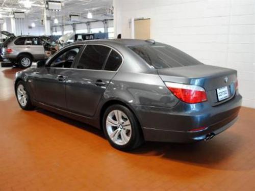 BMW 5 series 2010 photo 2