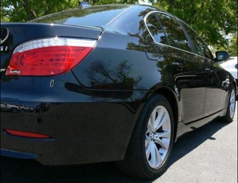 BMW 5 series 2010 photo 1