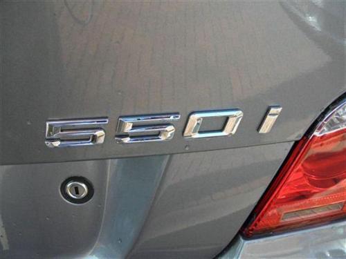 BMW 5 series 2010 photo 2