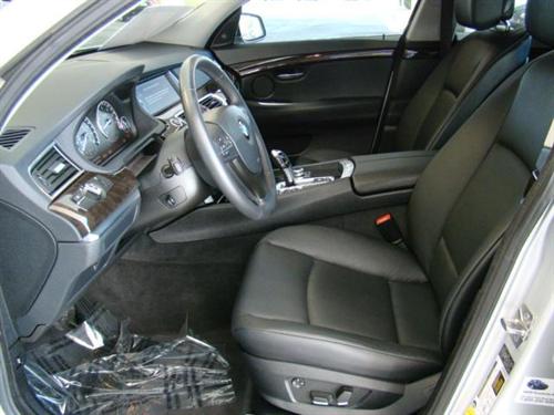 BMW 5 series 2010 photo 5