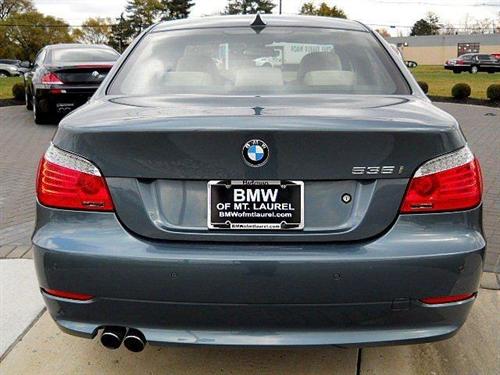 BMW 5 series 2010 photo 3