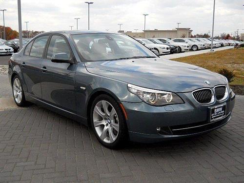 BMW 5 series 2010 photo 5