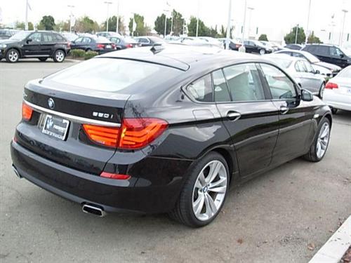 BMW 5 series 2010 photo 3