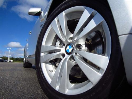 BMW 5 series 2010 photo 1