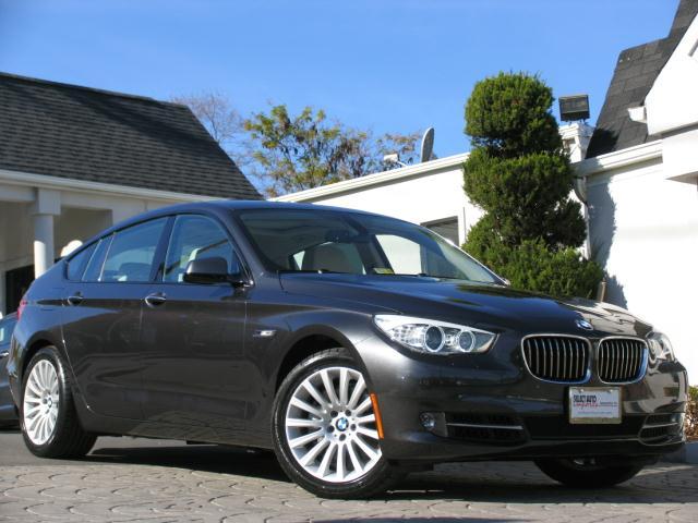 BMW 5 series 2010 photo 1