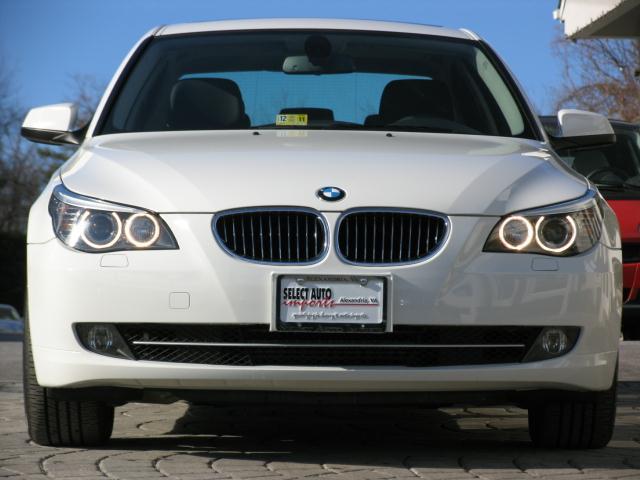 BMW 5 series 2010 photo 3