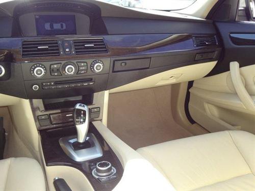 BMW 5 series 2010 photo 3