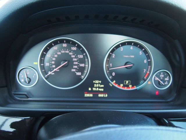 BMW 5 series 2011 photo 2