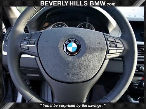 BMW 5 series 2011 photo 1