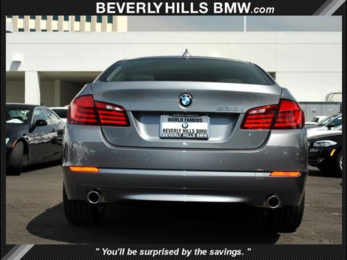 BMW 5 series 2011 photo 3