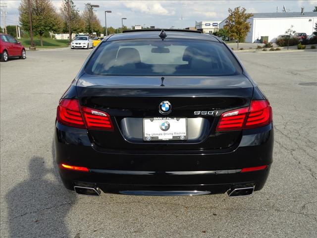 BMW 5 series 2011 photo 3