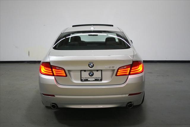 BMW 5 series 2011 photo 5