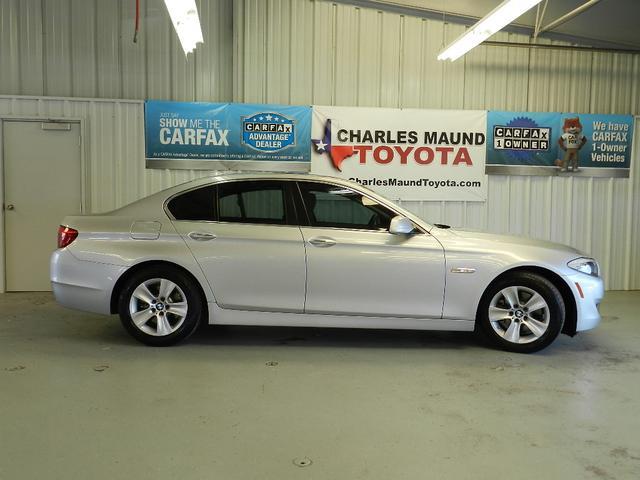 BMW 5 series 2011 photo 3