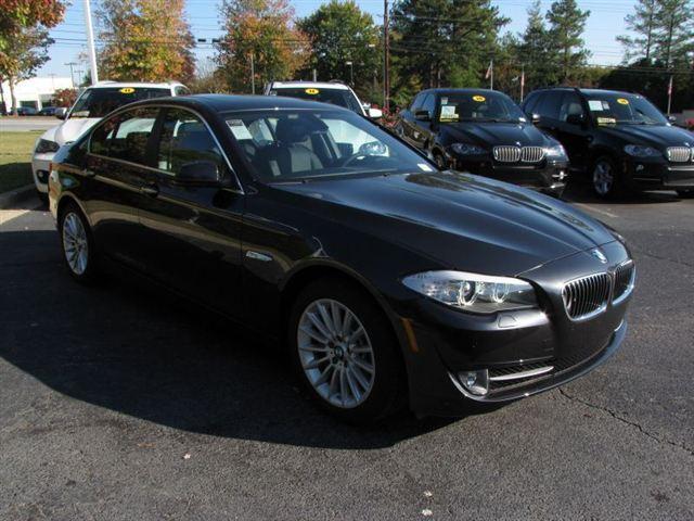 BMW 5 series 2012 photo 2