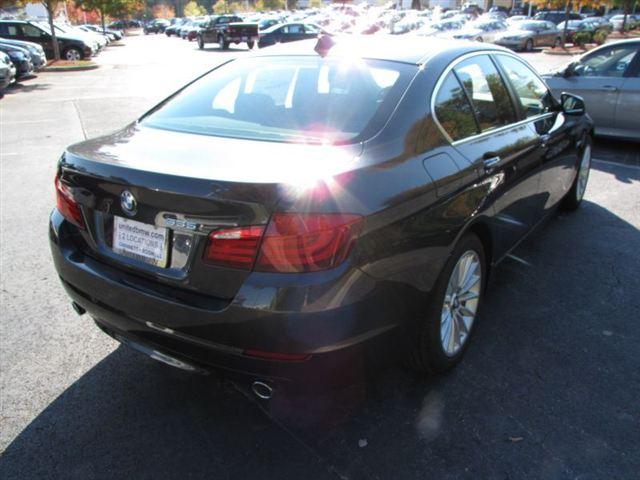 BMW 5 series 2012 photo 3