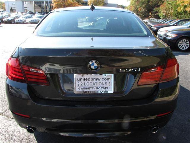 BMW 5 series 2012 photo 4