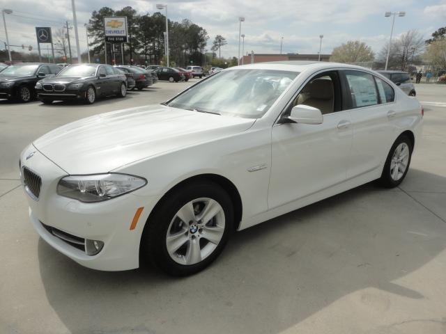 BMW 5 series 2013 photo 4