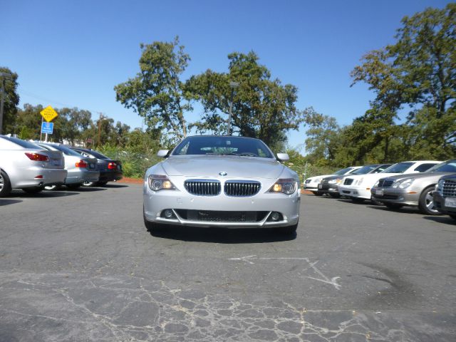 BMW 6 series 2004 photo 2