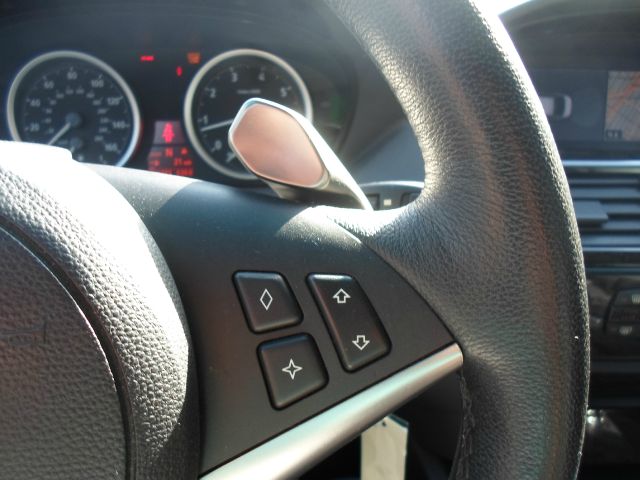 BMW 6 series 2005 photo 17