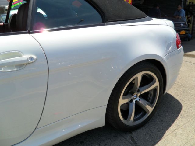 BMW 6 series 2008 photo 35