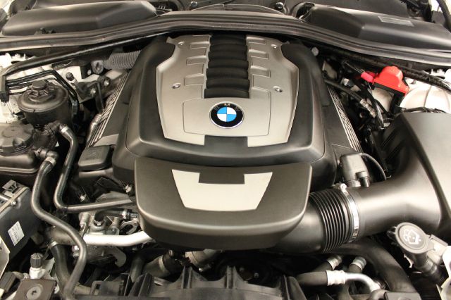 BMW 6 series 2009 photo 12