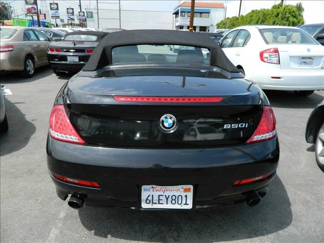 BMW 6 series 2010 photo 1