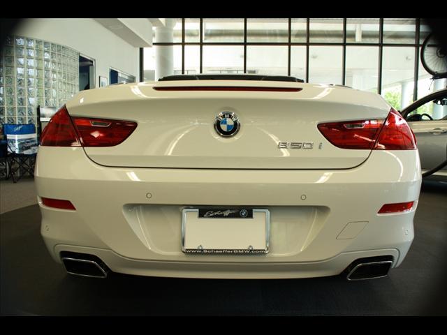 BMW 6 series 2012 photo 2