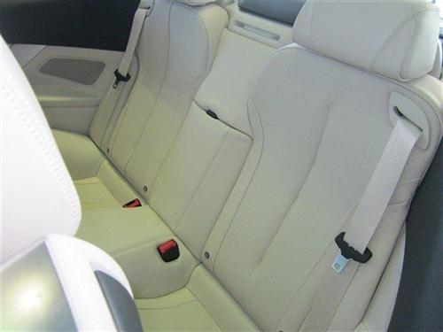 BMW 6 series 2012 photo 1