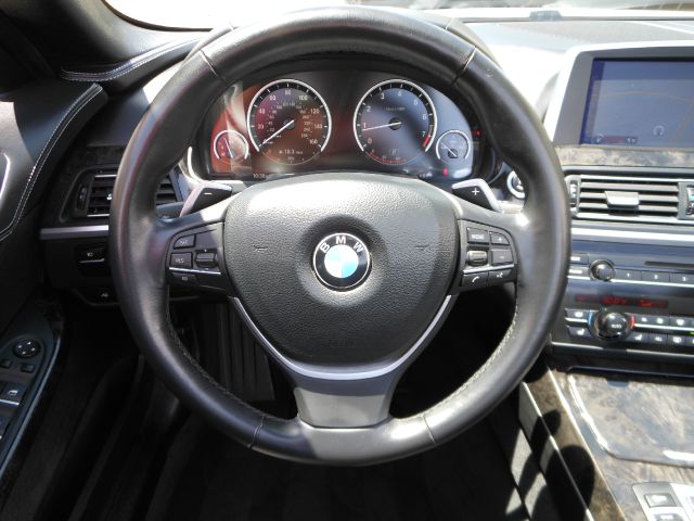 BMW 6 series 2012 photo 25