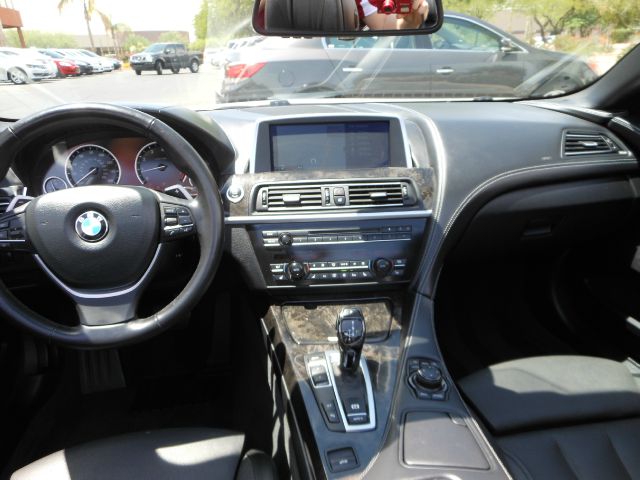 BMW 6 series 2012 photo 27